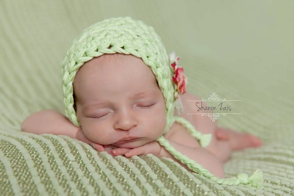 Blossom Newborn Bonnet Hat in Mint Green
