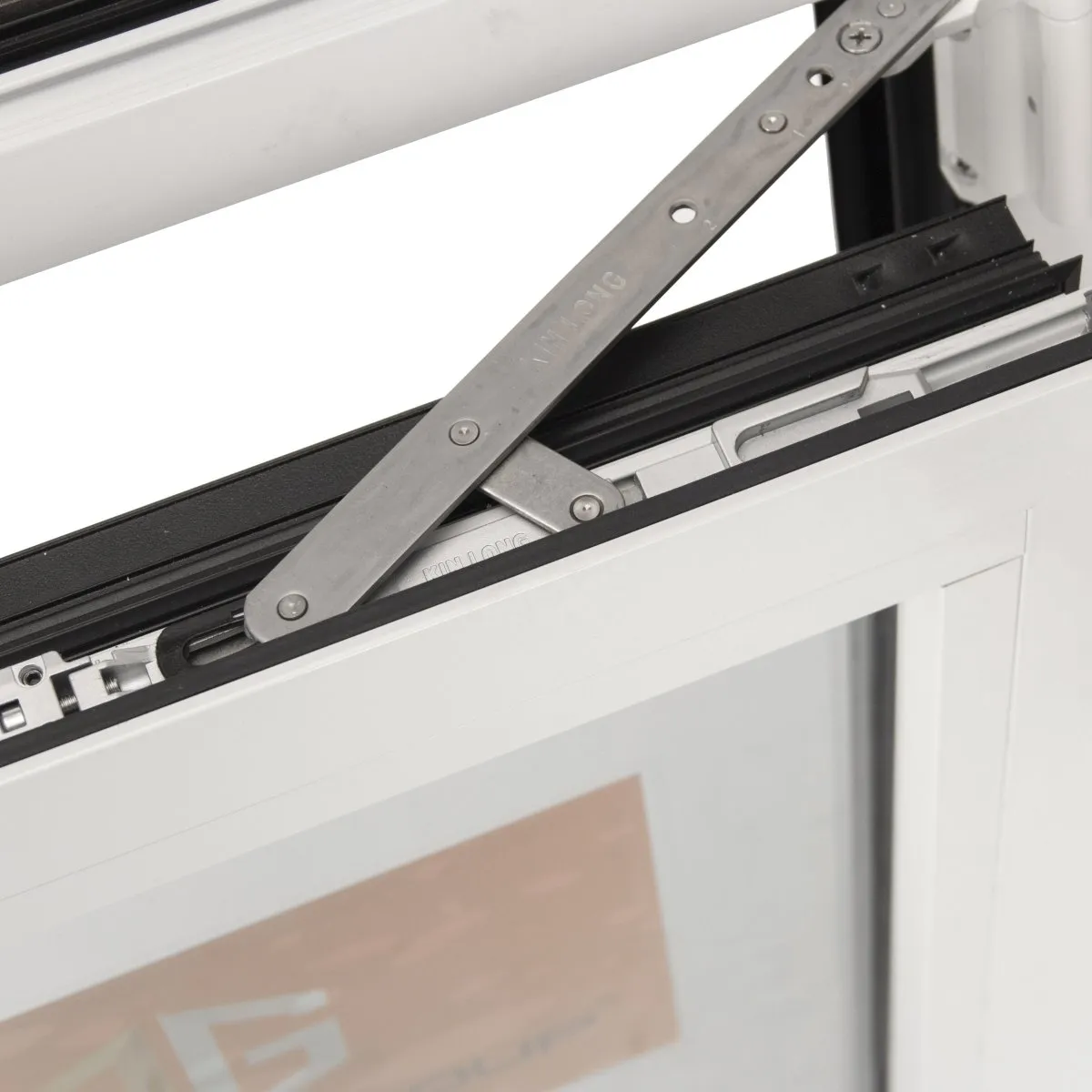 Los Angeles best selling tempered glass thermal break aluminum made in china tilt and turn window as 2047by Doorwin