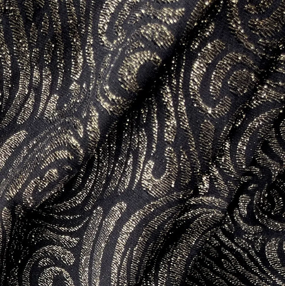 Vintage Light-Weight Old Gold Swirls Silk & Lurex Brocade (Made in Italy)
