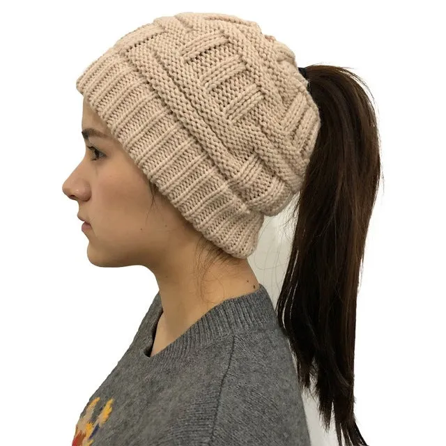 Women's Soft Knit Ponytail Beanie Winter Hat